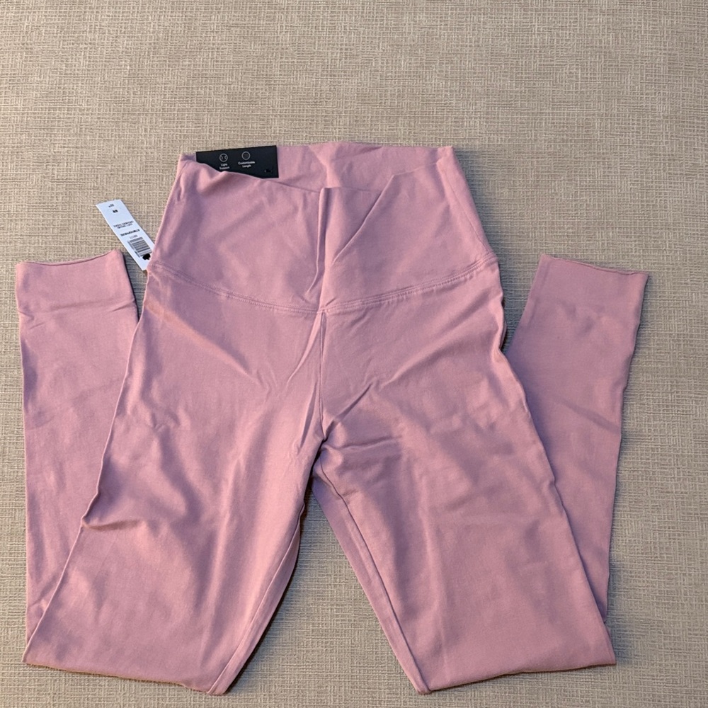 Aritzia TNA Chill Leggings